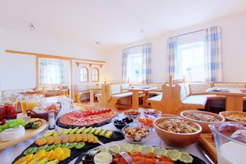 Klozb�cher - Das Landhotel