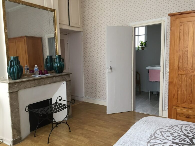 Hotel Chambre D'h�tes Au Coeur De Lisieux