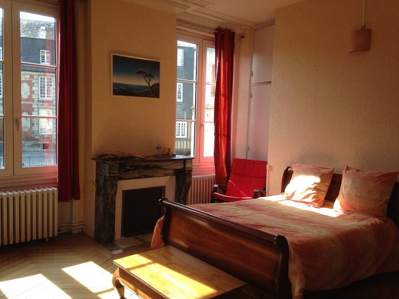 Hotel Chambre D'h�tes Au Coeur De Lisieux