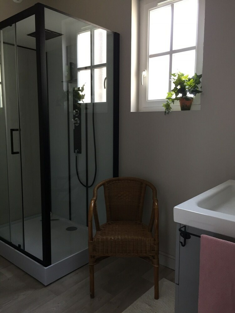 Hotel Chambre D'h�tes Au Coeur De Lisieux
