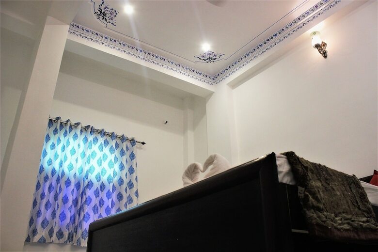 Hotel Rising Shemesh