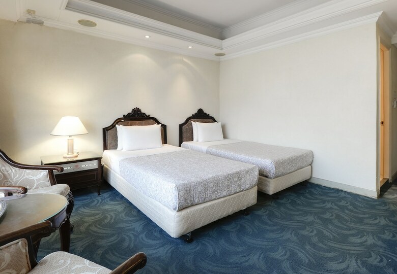 Forbes Hotel