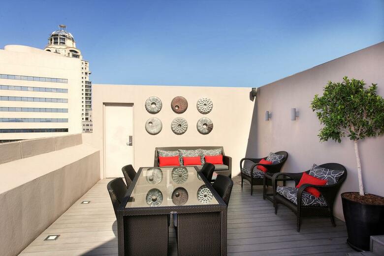 Hotel Sandton Sun