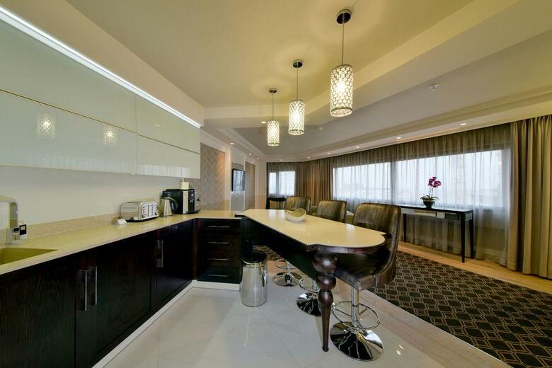 Hotel Sandton Sun