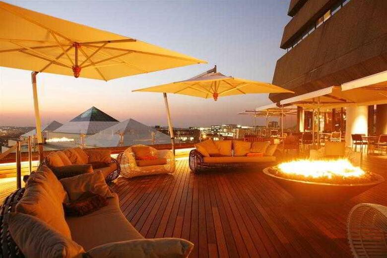 Hotel Sandton Sun