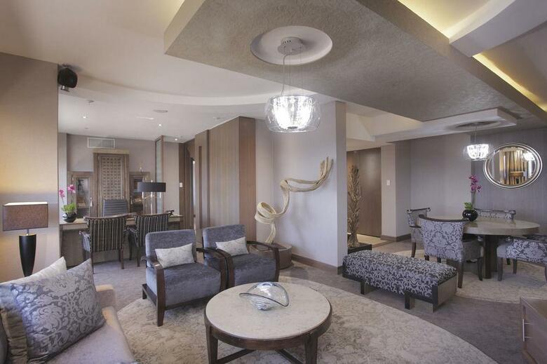 Hotel Sandton Sun