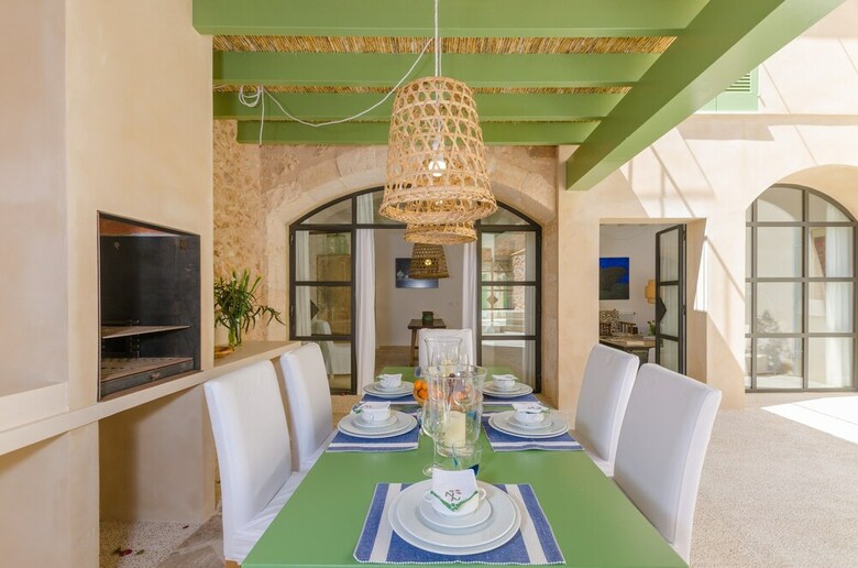 Villa Sananos