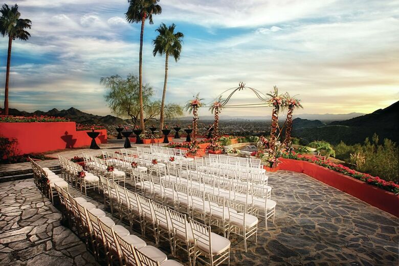 Hotel Pointe Hilton Tapatio Cliffs Resort
