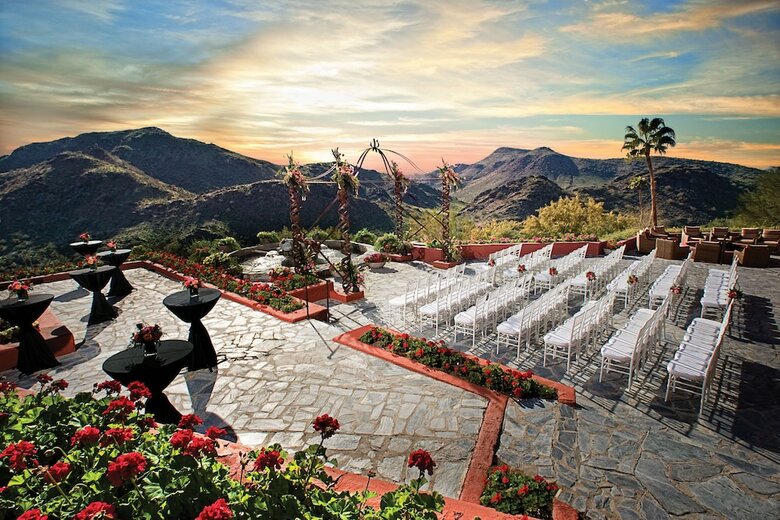 Hotel Pointe Hilton Tapatio Cliffs Resort