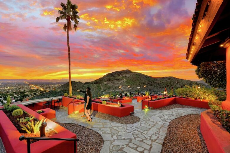 Hotel Pointe Hilton Tapatio Cliffs Resort