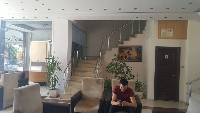Hotel Bayrakli Otel