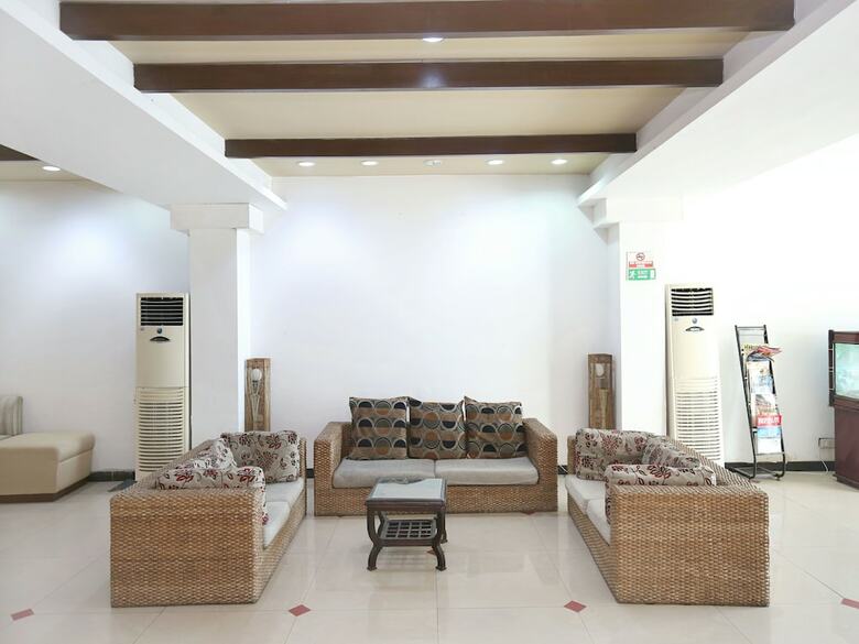 Oyo 13876 AA Hotel And Resorts