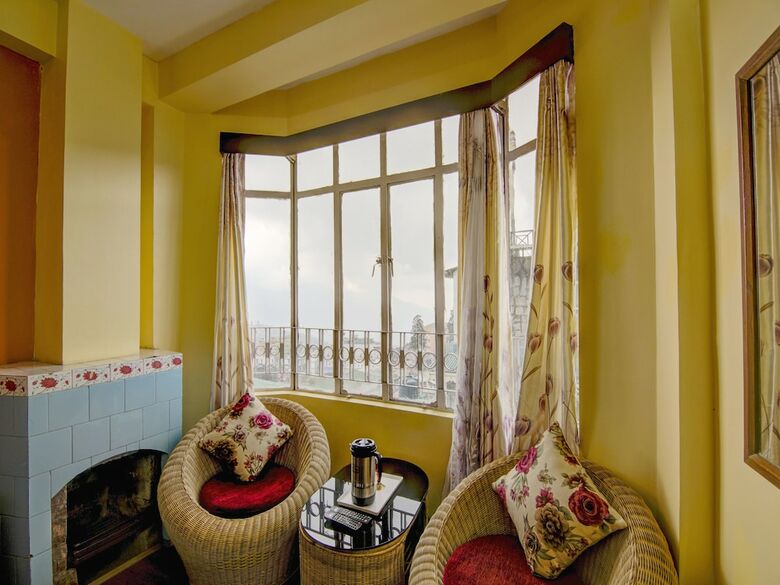 Oyo 13638 Choice Hotel