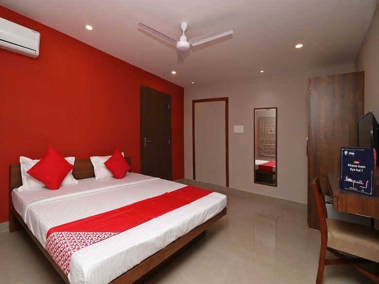 Hotel Oyo 13167 Nirvana Lodge