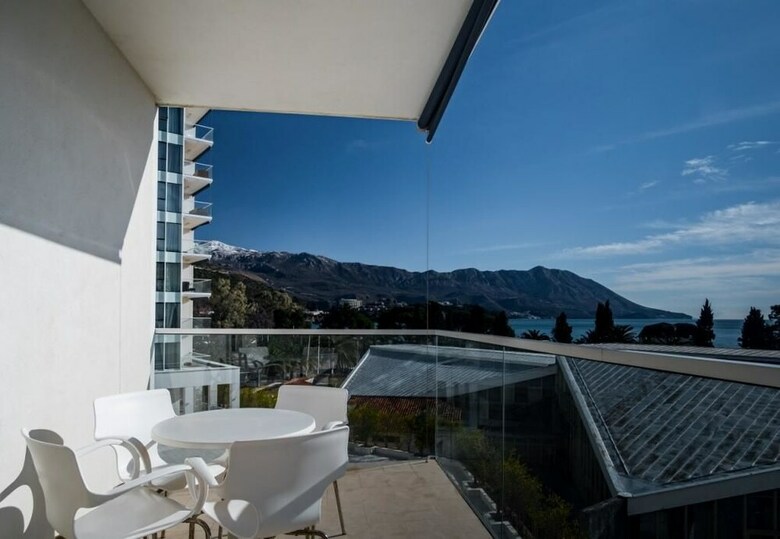 Apartamentos Sea & Sky Lux