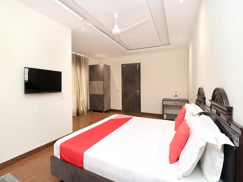Oyo 15890 Hotel Sunciti Extension