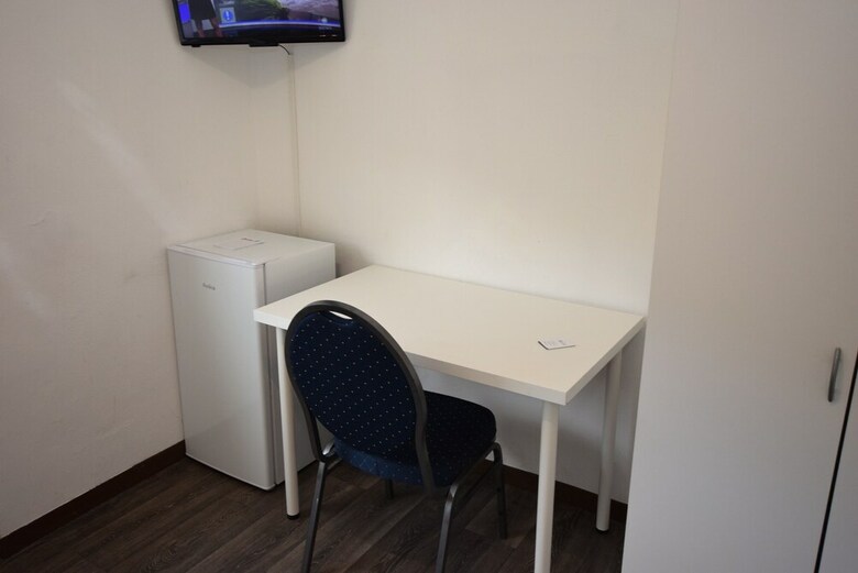 Hostal Monteurzimmer Plochingen