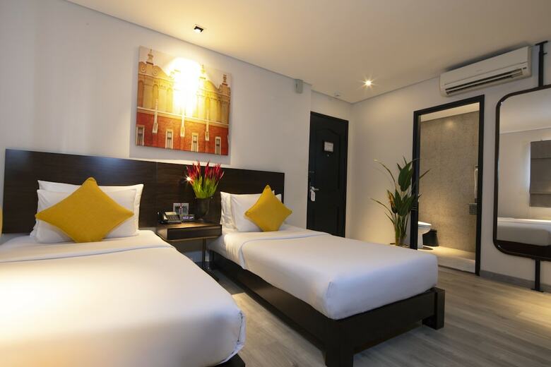 Alagon Central Hotel & Spa