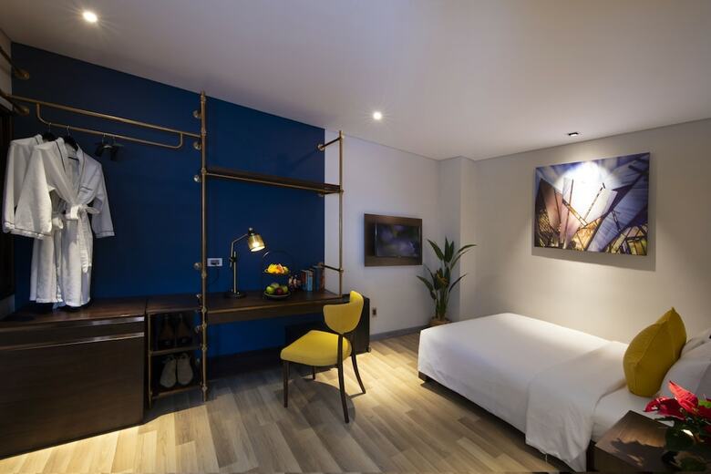 Alagon Central Hotel & Spa