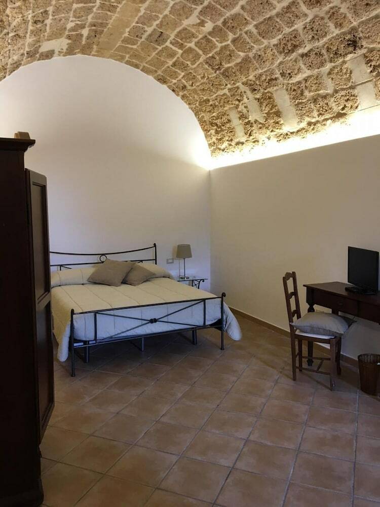 B&B Macrina