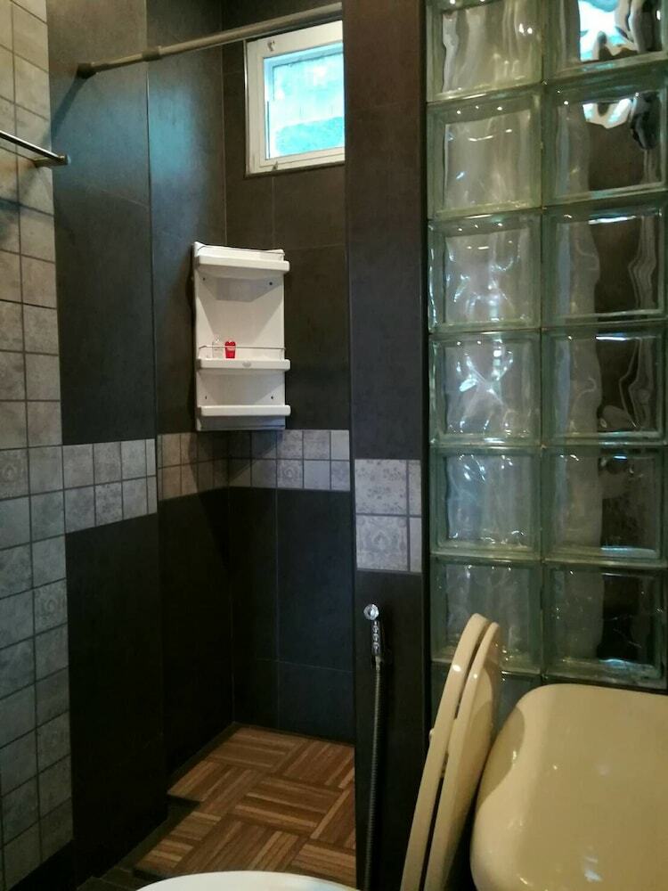 Hotel Baan Phuchalianglom