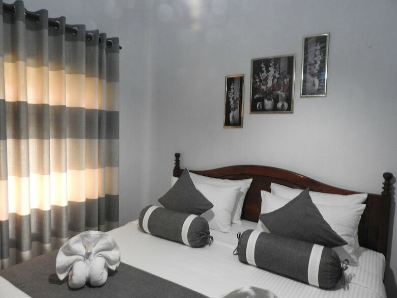 Hotel Aruma Villa