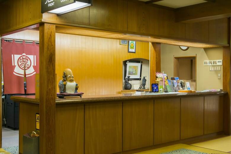 Awazu-spa Tourist Hotel Kitahachi