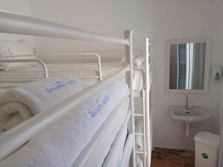 Hotel Grandma Vasiliki Rooms To Let