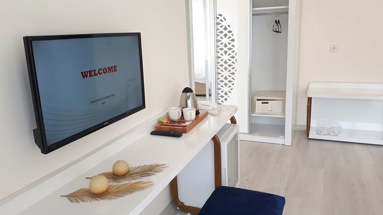 Hotel Mavili Suites