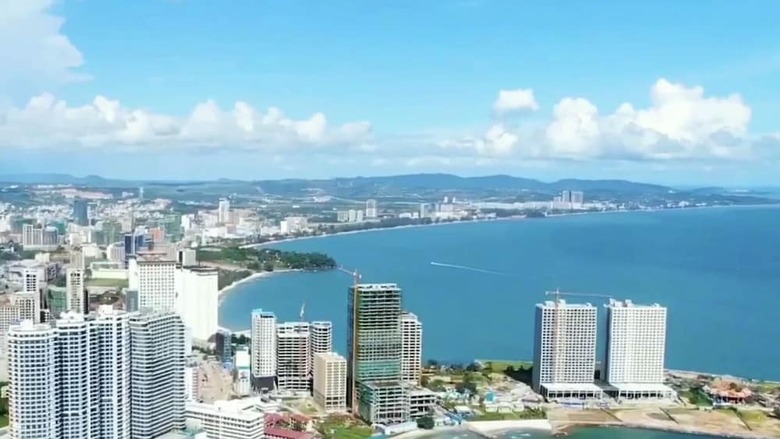Sunshine Bay Hotel