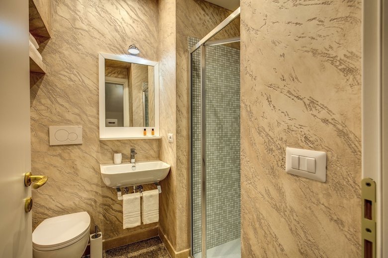 Hotel Colosseo Accomodation Room Guest House