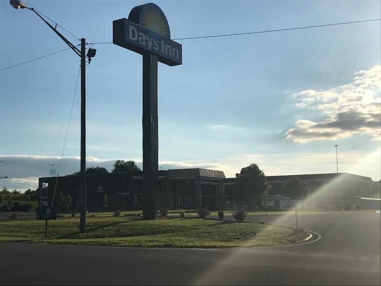 Hotel Days Inn By Wyndham Cave City