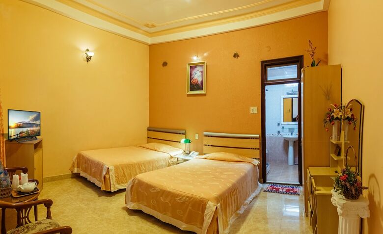 Tram Huong Hotel