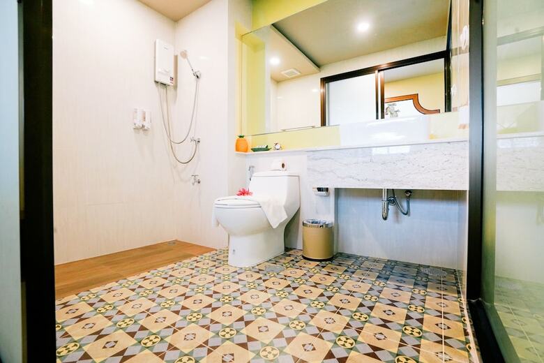 The Pineapple Hotel