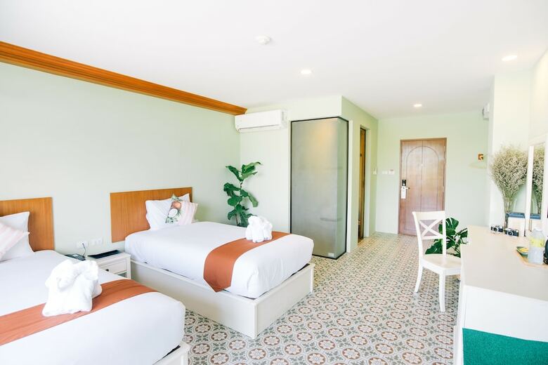 The Pineapple Hotel