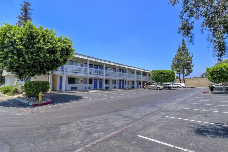Motel 6 Claremont Ca