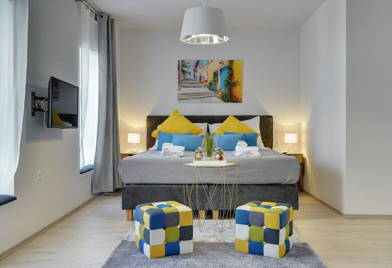 Hotel D&a Amphitheatre Apartments