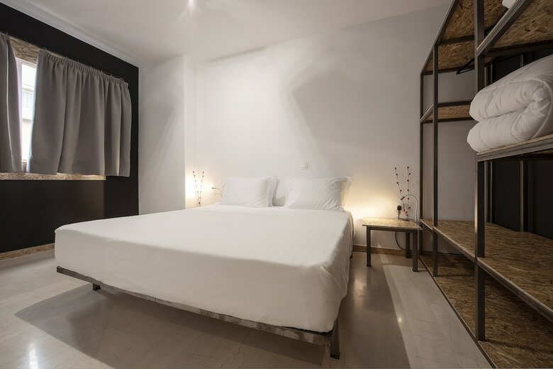 Hotel Piraeus Premium Suites