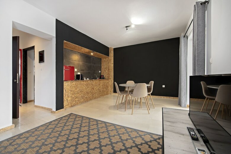 Hotel Piraeus Premium Suites
