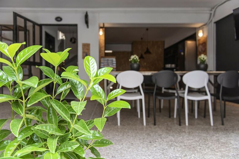 Hotel Piraeus Premium Suites