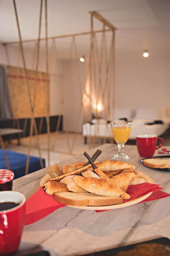 Hotel Piraeus Premium Suites