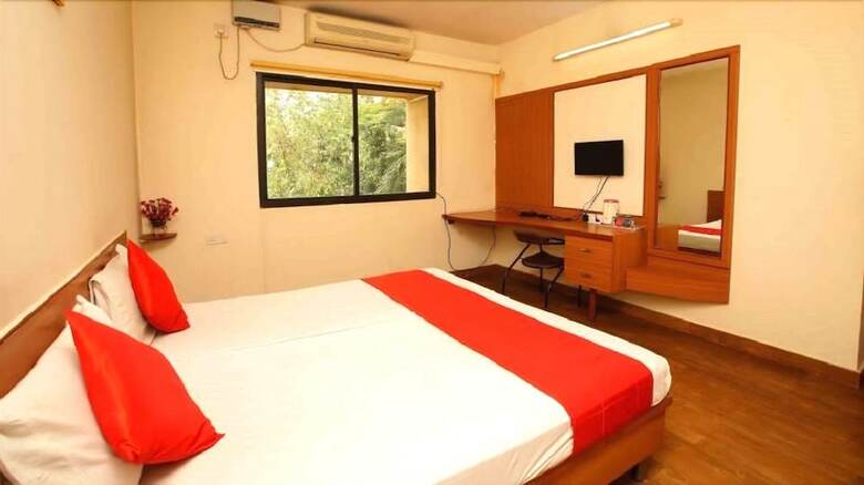 Hotel Online Suites