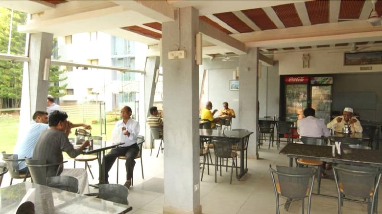 Hotel Online Suites