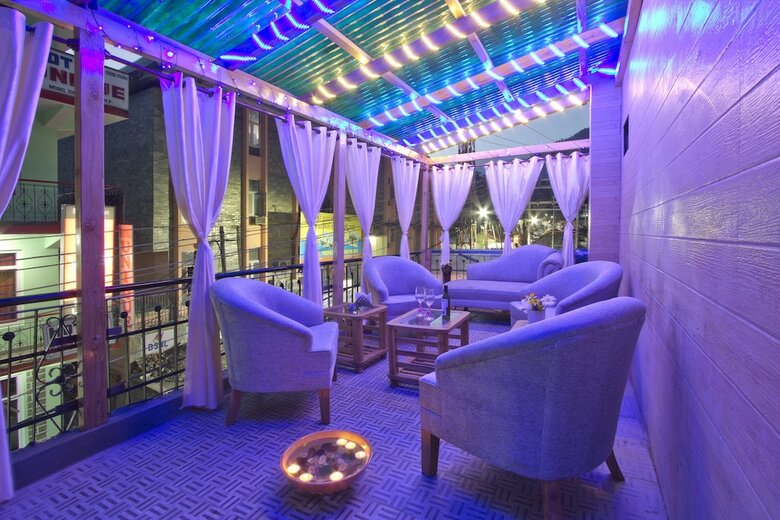 Hotel Rock Sea