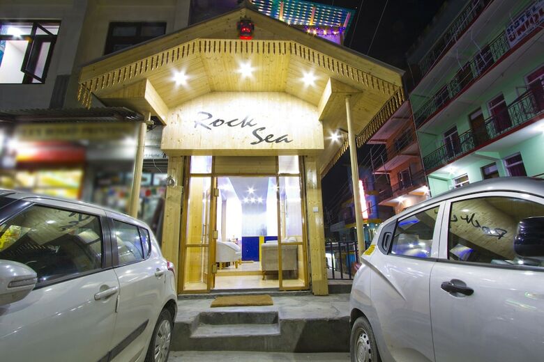 Hotel Rock Sea