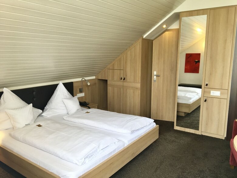 Hotel Iris Am See