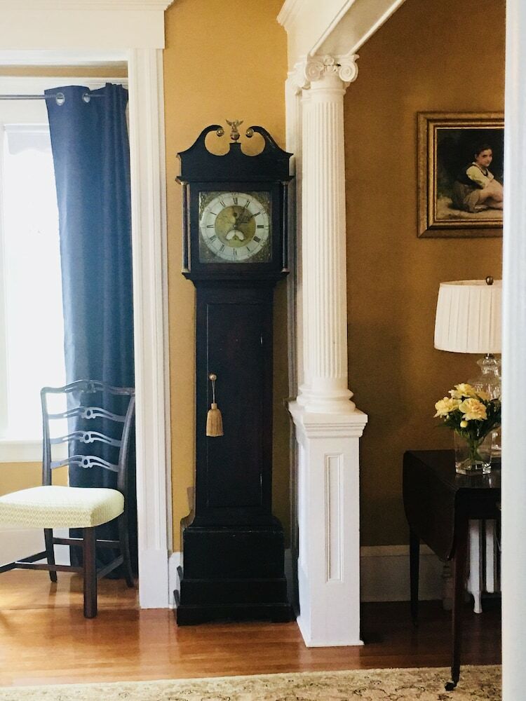 1000 Islands Bed And Breakfast ? The Bulloch House
