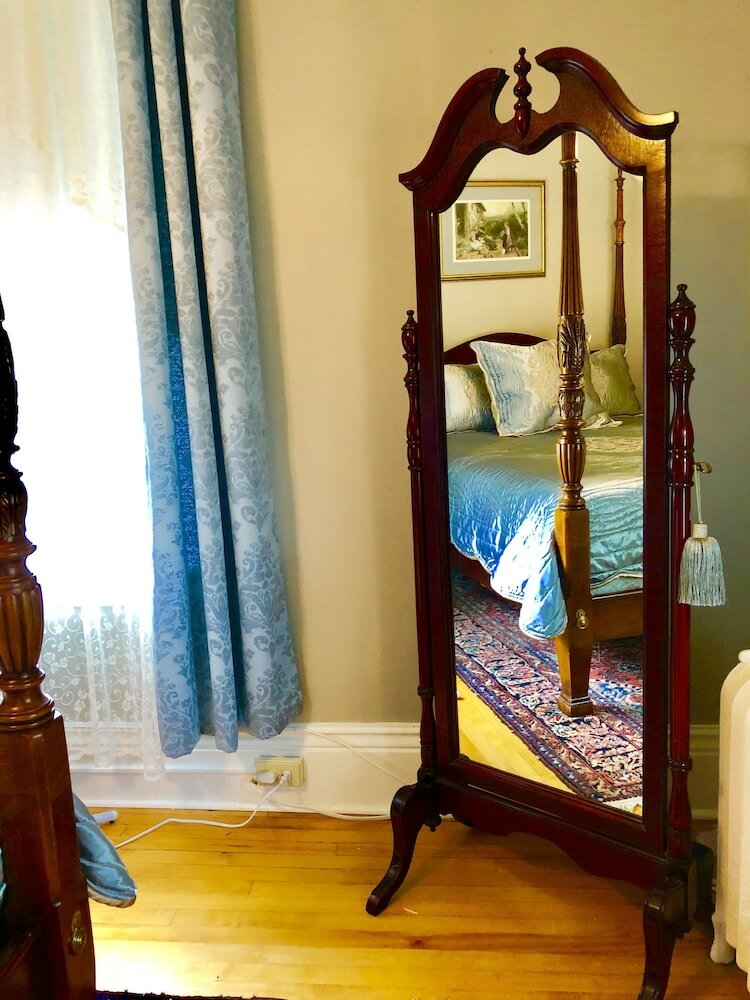 1000 Islands Bed And Breakfast ? The Bulloch House