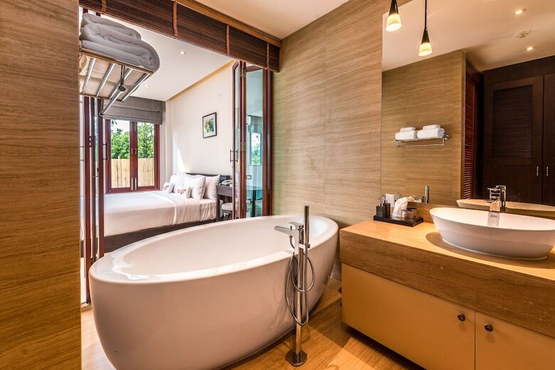 Hotel Triple Tree Beach Resort
