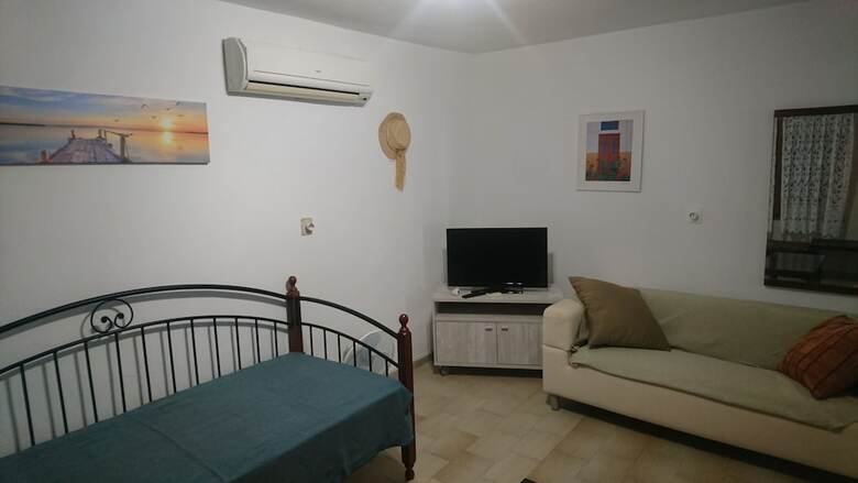 Apartamentos Elia House A Quiet Seaside Place